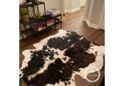 Tricolor High Quality Cowhide Rug, Hair On Hide, Koeienhuid, Kuhfell Teppich, Peau De Vache Sizes - M - L - xl - Jumbo - thumbnail 1