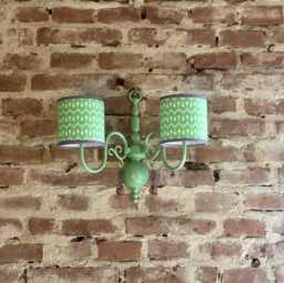 Wall Lamp in Light Green. French Brocante. Glass Ornaments Lilac