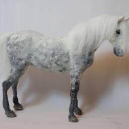 Needle Felted Horse Sculpture Custom Pet Portrait, Wool Stallion - thumbnail 4