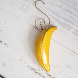 Ceramic Banana Christmas Ornament - Yellow Fruit Tree Decoration - thumbnail 1