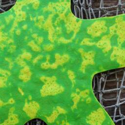 Lime Green Starfish Metal Wall Art Upcycled Coastal Decor - 11x11 - thumbnail 2