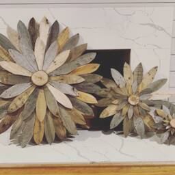 Reclaimed Wood Flower Art, Farm House Decor, Rustic Home Decor, Wood Wall Art - thumbnail 3