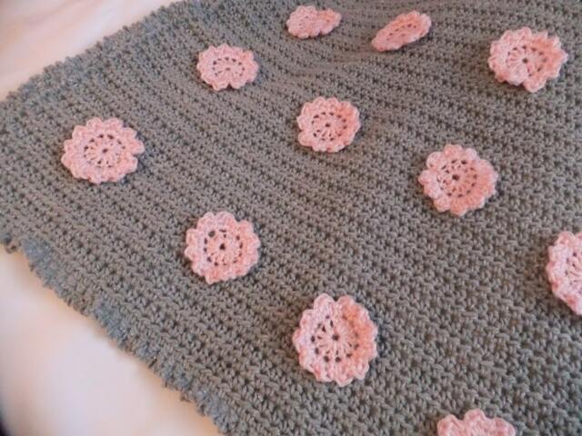 Flower Sensory Baby Blanket Crochet Pattern - image 1