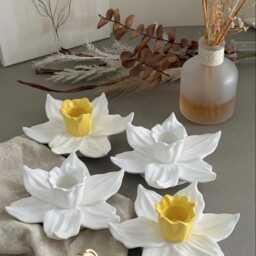Daffodil Candle Holder, Flower Taper Wedding Table Decor, Bridal Shower Floral Candlestick, Centerpiece - thumbnail 4