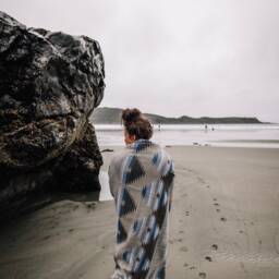 Tofino Beach Blanket - Lakeside -Boho, Aztec, Navajo, Southwest, Camping Blanket, Throw Blanket, Yoga Blanket, Scarf, Geometric - thumbnail 3