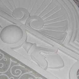 A Pair Of Traditional Design Door/Window Pediments - No2 , Frame Architrave Detail in Fine Detailed Plaster, 72 1/2cm Long 21 High - thumbnail 2