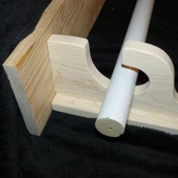 Rod Holder With Shelf Support - thumbnail 3