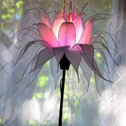 Floor Lamp With Blue & White Flower Lampshade in Resin, Hand-Made Hand-Painted - thumbnail 2