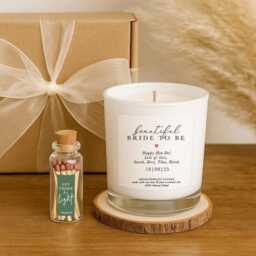Personalized Bride To Be Soy Candle Gift Set Aromatherapy Hen Party Keepsake - thumbnail 2