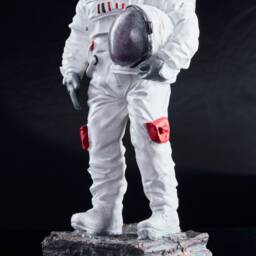 Bulldog Astronaut Sculpture White Spaceman Dog Figurine, Home Office Bookshelf & Credenza Statue Decor - thumbnail 3