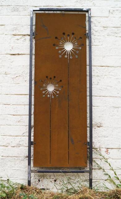 Allium Free Standing Panel - image 1