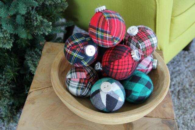 Plaid Christmas Ornaments Set Tartan Fabric Holiday Decor - image 1
