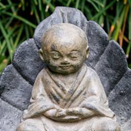 Meditating Buddha On Leaf 5.5 Inch/13 cm, Mini Buddha, Statue, Concrete Figurine, Garden Decor, Outdoor Housewarming - thumbnail 2
