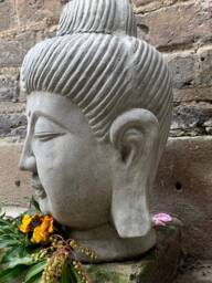 Beautifully Detailed Kwan Yin Head Statue, For The Home Or Garden. From Sius - thumbnail 1