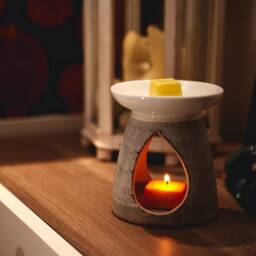 Lemongrass Essential Oil Scented Tea Light Candles 12 Per Box Made With Soy Wax - thumbnail 3