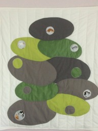 "Patchwork Fabric Wall Decoration, ""Galets & Cats" - thumbnail 1
