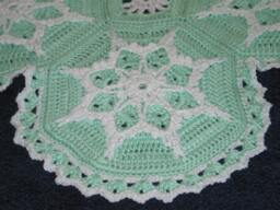 Crocheted Snowflake Afghan Blanket Light Green Yarn