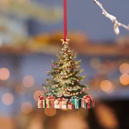 Classic Christmas Tree Hanging Ornament - Festive Holiday Decor, Traditional Xmas Decoration, Timeless Seasonal - thumbnail 1