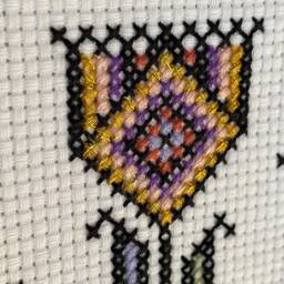 German Bees Cross Stitch Floral Aida Fabric Art - thumbnail 2