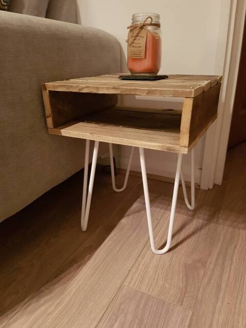 Side Table Upcycled Pallet Wood - image 1