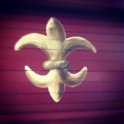 Hand Painted Fleur De Lis Bread Box, Deep Purple New Orleans Style - thumbnail 2