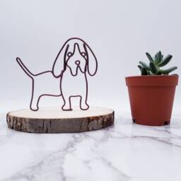 Wire Basset Hound Sculpture, Aluminum Dog Art On Wood Coaster - thumbnail 2