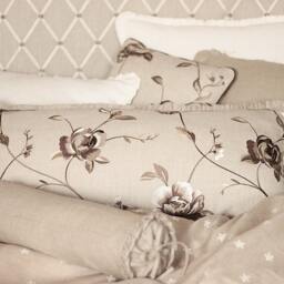 Outlet- Last Pcs - 50% Off Rrp, Clarke & Embroidered Lumbar Floral Pillow Cover - thumbnail 3