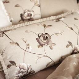 Outlet- Last Pcs - 50% Off Rrp, Clarke & Embroidered Lumbar Floral Pillow Cover - thumbnail 2