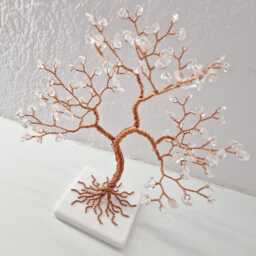 Clear Quartz Tree, 15Th Anniversary Gift, Birthday April Birthstone - thumbnail 3