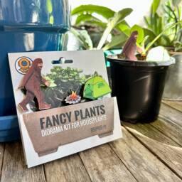 Sasquatch Fancy Plants Diorama Kit - thumbnail 3