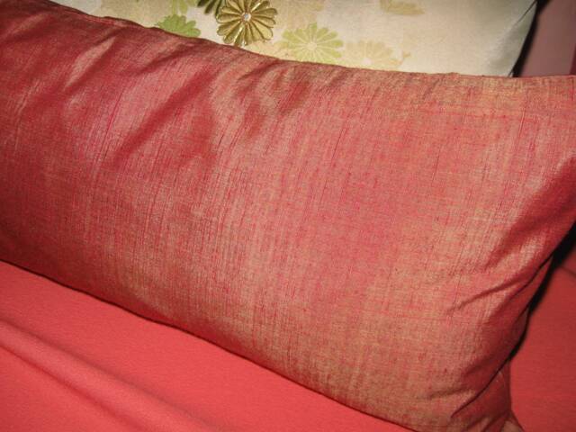 Pillow, Lumbar, Silk Pillow, Sofa Noble/Elegant, Hand-Woven Silk, Tsumugi, High-Class, Apricot Peach, 25x50cm - image 1