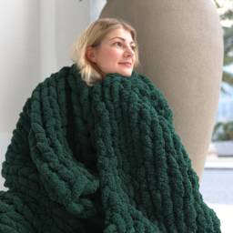 Chunky Chenille Jumbo Blanket - thumbnail 2