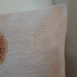 English Teddy Bear Jacquard Tapestry Cushion Cover 45x45 cm. Trendy Interior Decoration - Housewarming Birthday - thumbnail 4