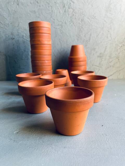 Vintage Terracotta Pots - Natural Clay Planters Drainage Hole Classic Design Earthenware Suitable For Succulents & Cacti - image 1