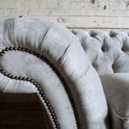 British Handmade 4 Seater Light Grey Textured Velvet Chesterfield Sofa - Split Design - thumbnail 3