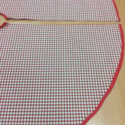 Handmade Tartan Christmas Tree Skirt Red Gray Rustic Decor - thumbnail 3