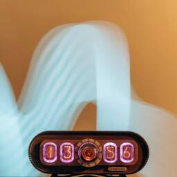 Nixie Tube Clock 4-Tubes In-12 Dekatron Og 4, Vintage Table Clock - thumbnail 3
