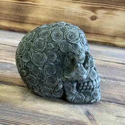 Stone Garden Full Rose Skull Gothic Human Head Ornament Statue - thumbnail 4