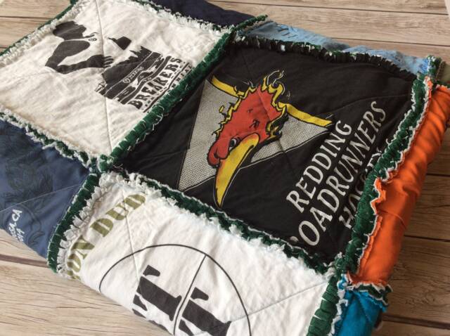 T Shirt Rag Quilt, Memory Blanket, Graduation Gift, High School Stadium Christmas College Gift - image 1