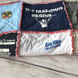 T Shirt Rag Quilt, Memory Blanket, Graduation Gift, High School Stadium Christmas College Gift - thumbnail 3