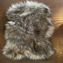 Faux Fur Rabbit Pelt, Soft Shaggy Rug, Craft Supply - 12x18 In - thumbnail 3