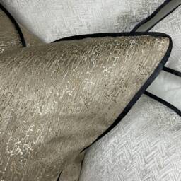 "Luxury Pillow, Black Piped Gold Cushion Cover, Modern Throw Pillow Cover - Designer Fabric Blake 16"" 18"" 20"" 22"" 24"" 26" - thumbnail 2