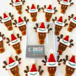 Fused Glass Reindeer Christmas Decoration -Fused Ornament, Raindeer Decoration, Cornish - thumbnail 2