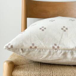 Neutral Natural Color & Fiber Pillow Cover - thumbnail 3
