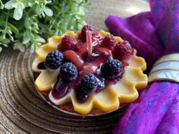 Blackberry Tart Candle - thumbnail 1