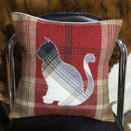 "Handmade Tartan Cat Pillow, Scottish Wool Cushion, Rustic Home Decor - 12"" X 12" - thumbnail 4