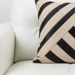 Beige Black White Patchwork Cowhide Cushion 48x48 - thumbnail 4
