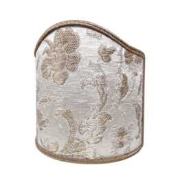 Pair Of Clip-On Wall Sconces Shield Shades White & Gold Silk Jacquard Rubelli Les Indes Galantes Pattern Mini Lampshade - Handmade in Italy - thumbnail 4