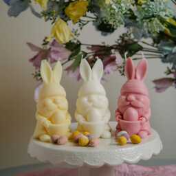 Easter Gnome Bunny Candle Set - Handmade Spring Decor & Gift - thumbnail 3