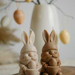Easter Gnome Bunny Candle Set - Handmade Spring Decor & Gift - thumbnail 4